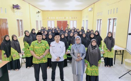 Pelantikan Kepala Sekolah dan Wakil Kepala Sekolah SMP Akhlak Cendekia Muslim serta Wakil Direktur Pusdiklat dan Penandatanganan SK Guru di Perguruan Islam Cendekia Muslim